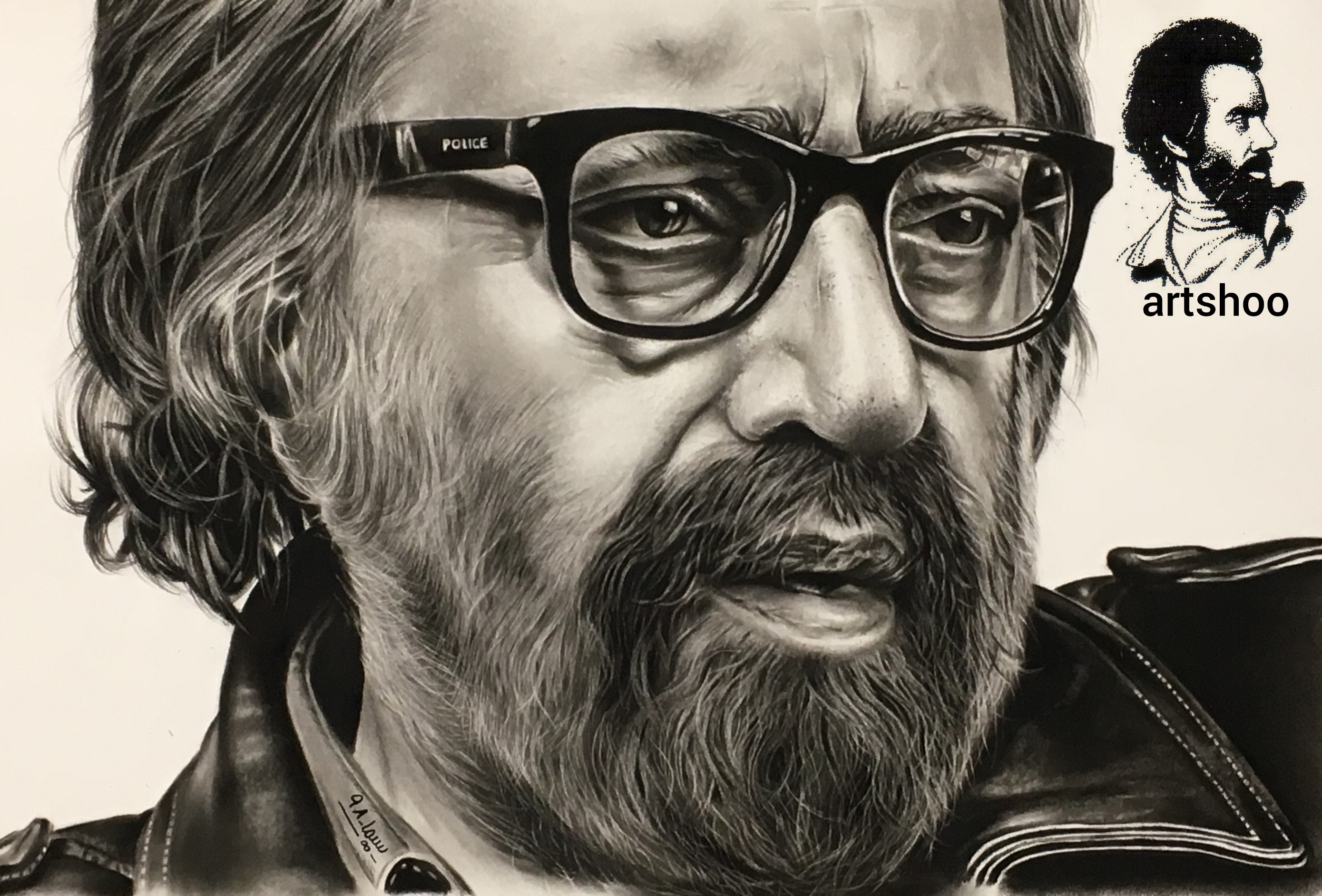 نقاشی سیاه قلم اورژینال هایپررئال